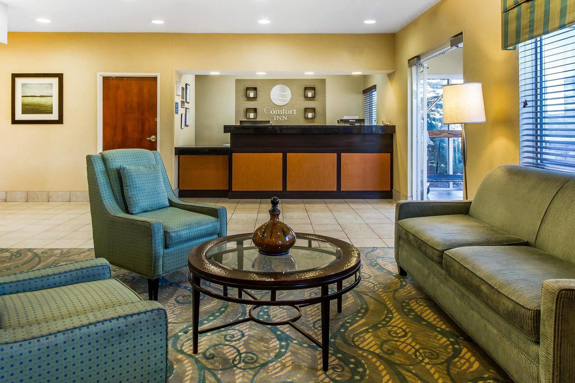 Comfort South - I-240 Inn 3*